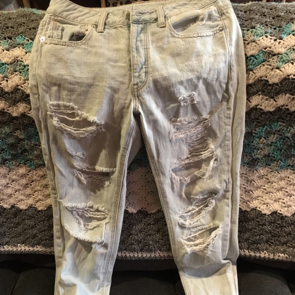 Ripped jeans